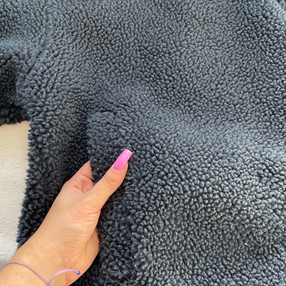 H&M sherpa 1/4-zip jacket - Picture 3 of 4